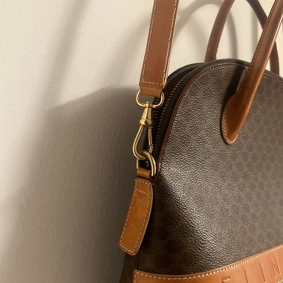 Authentic Vintage CELINE Handbag - Picture 5 of 8